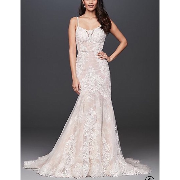 Lace mermaid wedding dress - Picture 2 of 8